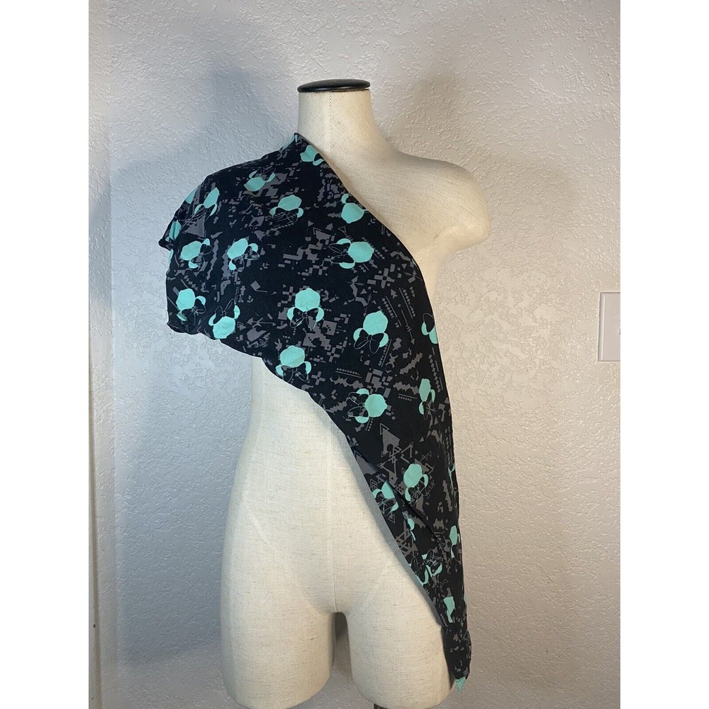 Lularoe Disney's Minnie Mouse (Looks like Stitch from afar!) TC Leggings